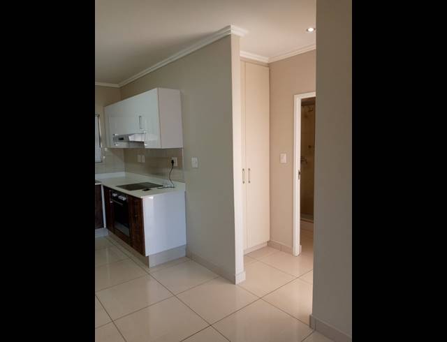 1 BEDROOM APARTMENT TO LET IN UMHLANGA RIDGE